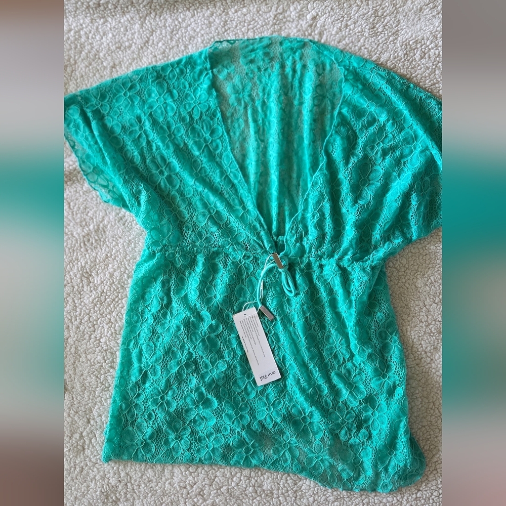 Blue and Green Relaxed Tie Front Short Sleeve Swim Coverup Size Medium Lace